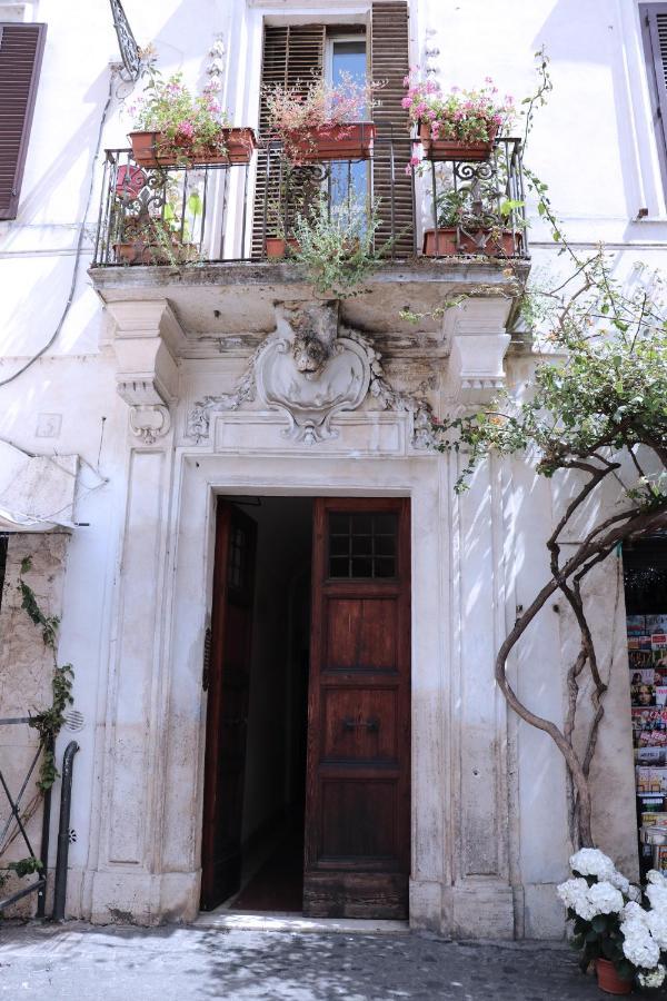 Best Authentic Apartment Monti 5 Mins From Colosseum Buitenkant foto