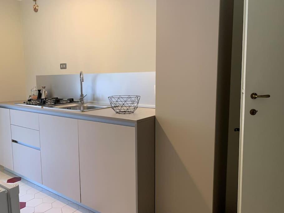 Best Authentic Apartment Monti 5 Mins From Colosseum Buitenkant foto